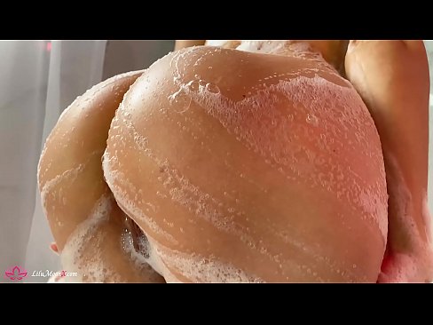 ❤️ Brunette, Duşda Güclü Orgazm Vermək üçün Vibratorla Pişiyi Mastürbasyon Etdirir ❤️ Sikiş videosu az.porn-mate.ru ❤