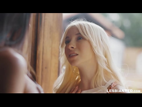 ❤️ Qız bir neçə ay sonra evə gəlir və sonda ögey anasının pişiyini yeyir ❤️ Sikiş videosu az.porn-mate.ru ❤